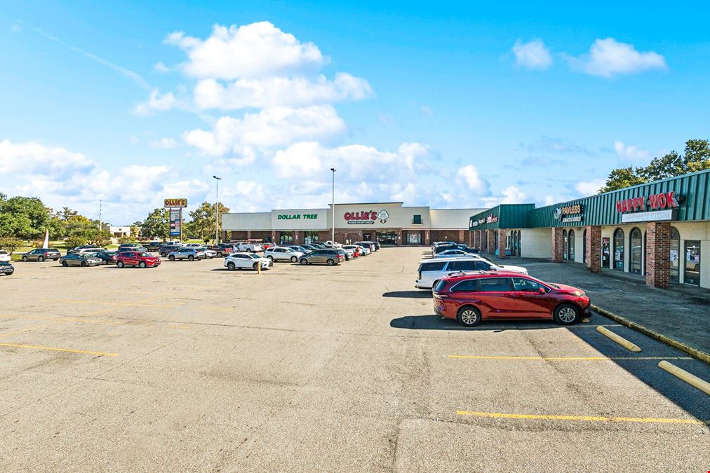 Kenner Center - For Lease