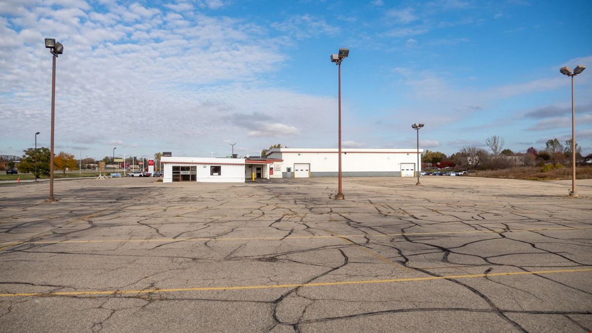 High-Exposure Highway 52 Commercial Site