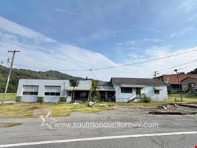101 3rd St & 303 River St