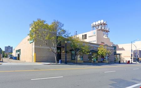Preview of Commercial space for Sale at 711 University Avenue