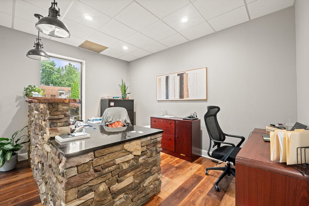4455 Morris Park Drive, Unit E