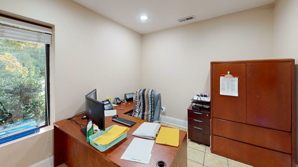 3105 Hal Siler Dr
