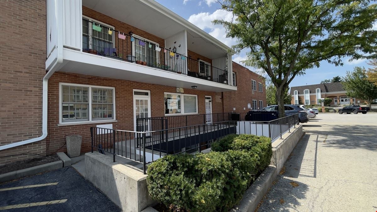 321 James St
