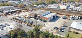 ±17,700 SF IOS Site Cross-Dock Warehouse & Maintenance Facility for Lease