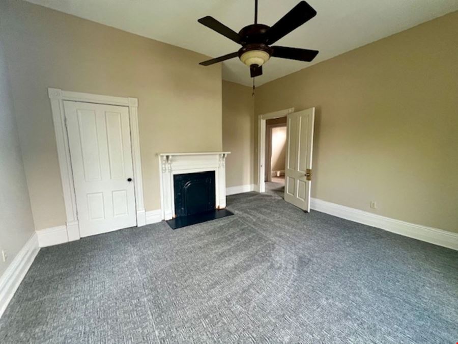 482 New Street Ln