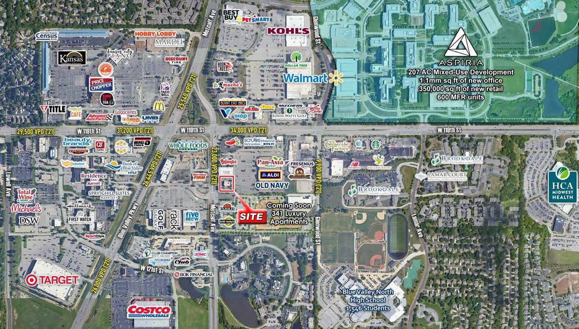 2nd Gen Restaurant Available | Whole Foods Anchored