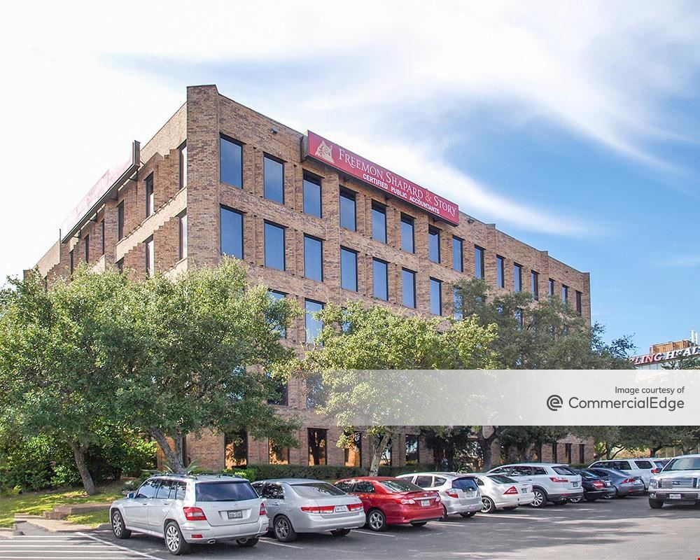 Balcones Office Park - 3305 Northland Drive
