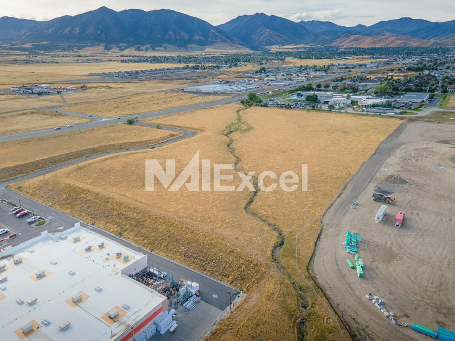 Home Depot / Car Wash Anchored Retail Pads