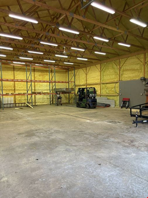 12445 Hanford Rd - 2,560+/- SF Flex/Warehouse Space
