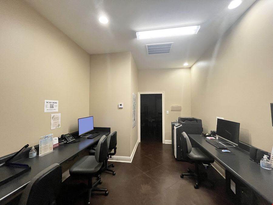 Move-In Ready Office Building | 5,600 SF