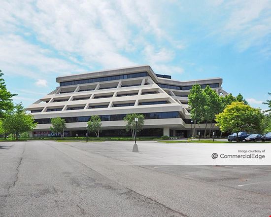 Preview of Office space for Rent at 660 White Plains Road