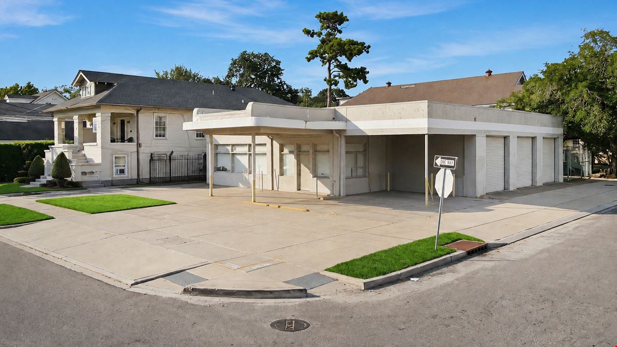 Historic St. Charles Service Station