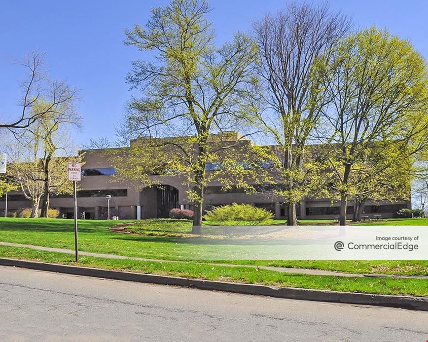 100 North Parkway
