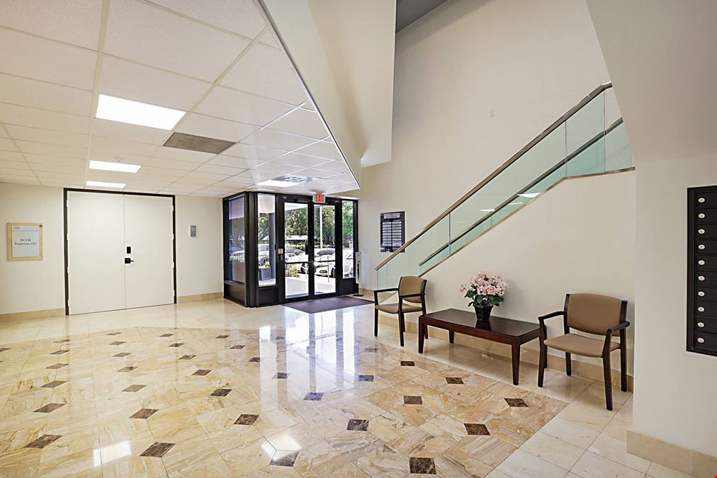 The Thompson - 2201 NW Corporate Blvd