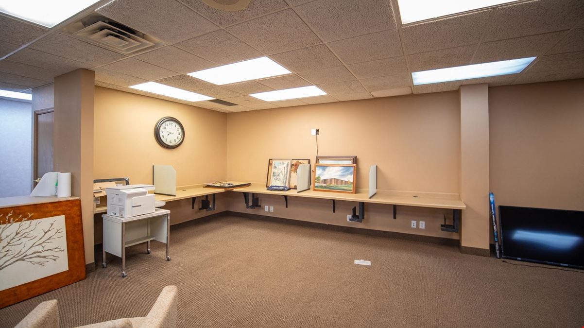 Elton Hills Professional Center