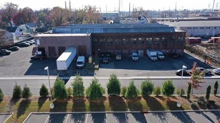 Preview of Industrial space for Rent at 1100 River St