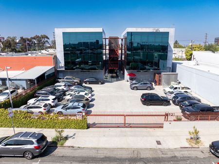 Preview of Office space for Sale at 8931 Ellis Ave