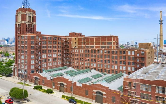 Preview of Industrial space for Rent at 2211 South Throop Street