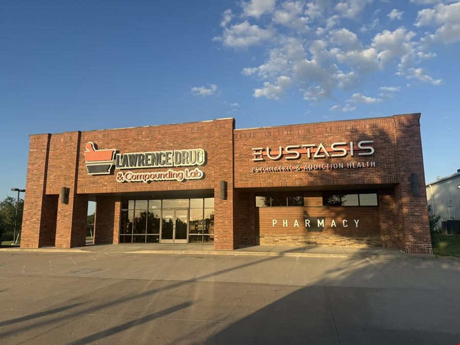STRIP CENTER / MEDICAL OFFICE FOR SALE OR LEASE