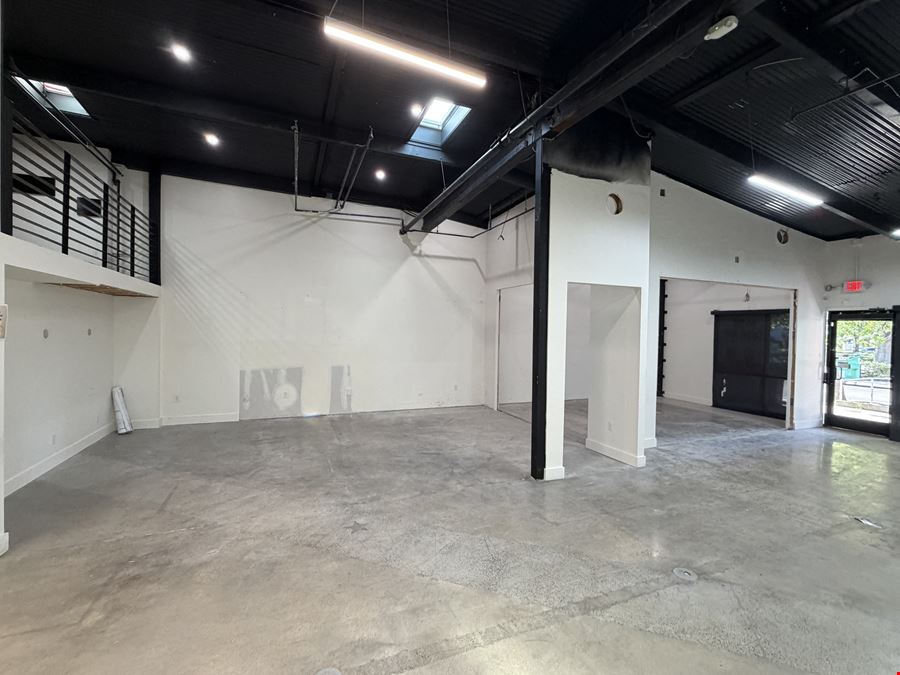 2092 Concourse Drive Unit #9