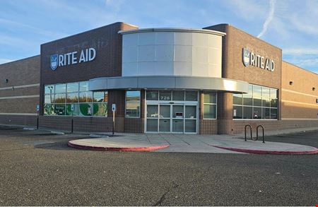Preview of Retail space for Sale at 728 SW 4th Ave