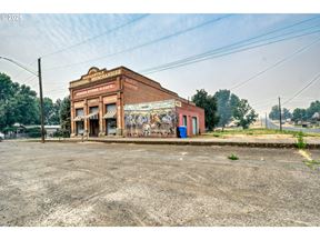 130 S Main St