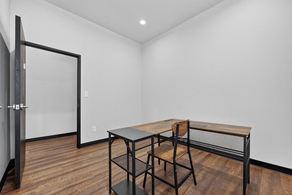 McKinney Office Condo for Sale ±1,450 SF