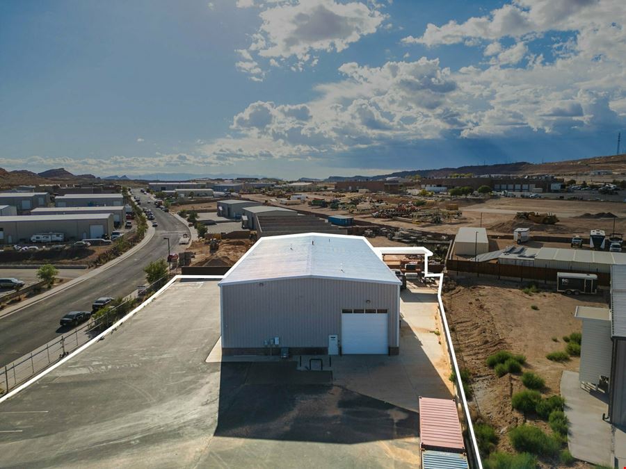Beautiful Flex Industrial Bldg. with M-2 Zoning!!