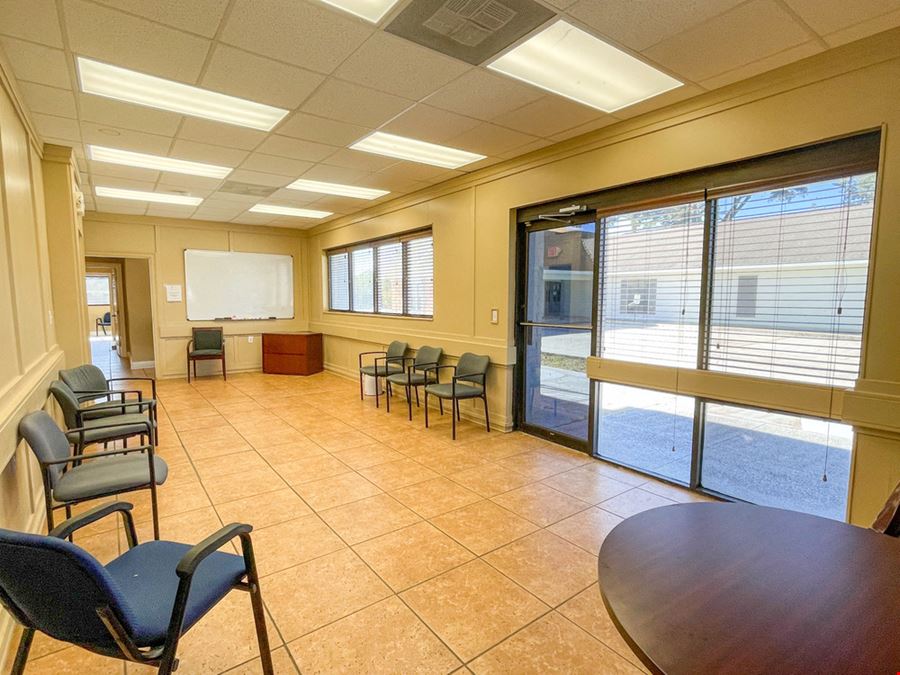 New Price: Sublease Space in Health District