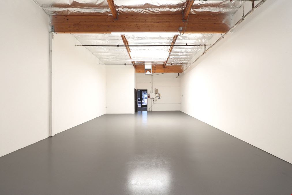 42280 Beacon Hill