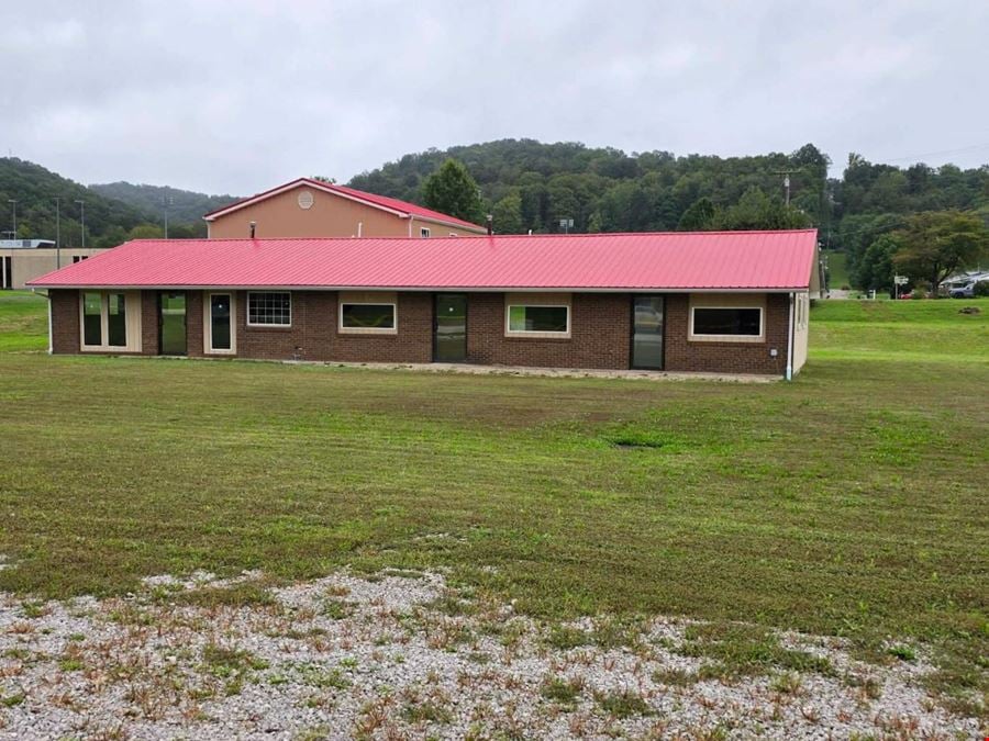 2116 North Pleasants HWY