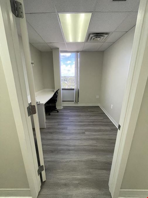 Medical Office Turnkey Shared Sublease