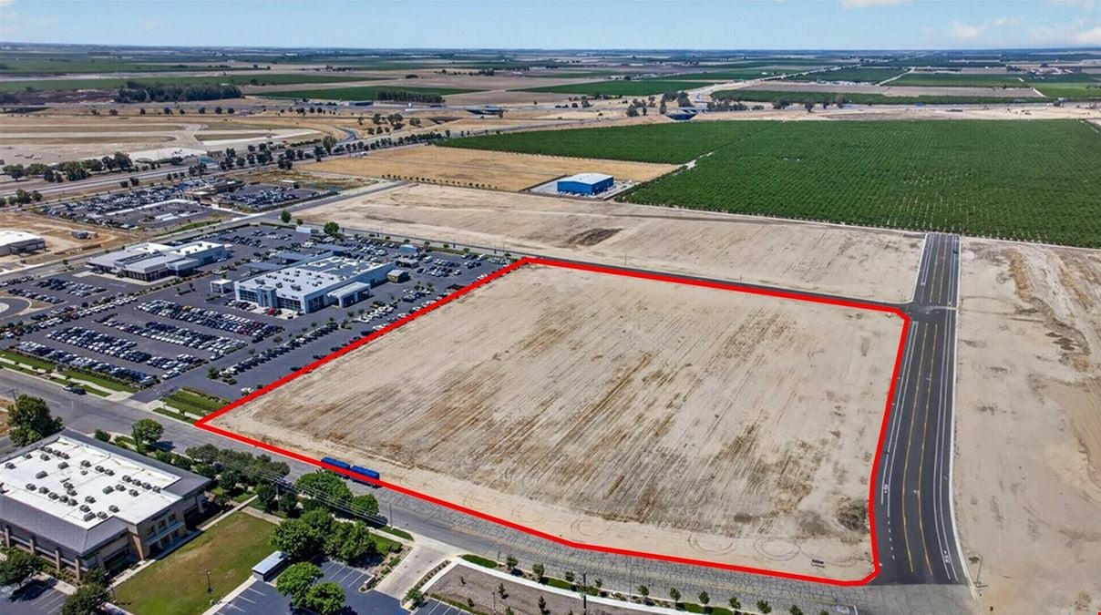 ±9.82-±13.41 AC Service Commercial Land Located Rapidly-Developing Area