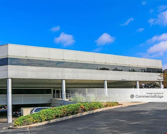 Preview of Office space for Rent at 13255 West Bluemound Road