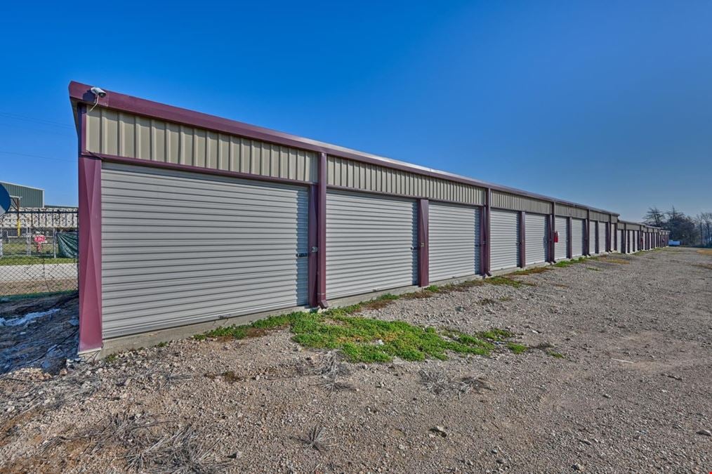 Howdy Storage Units
