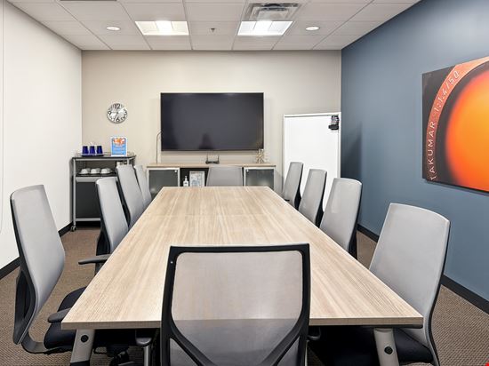 Regus - Phoenix - The Peak