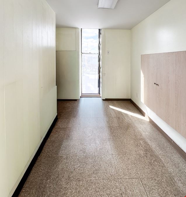 500 - 2,000 SF | 1 Hillel Place | 2nd & 3rd Floor Office/Retail Spaces for Lease