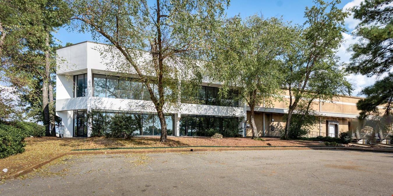 5585 E Shelby Dr