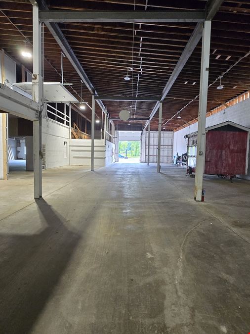 9170 Transit Rd - 14,710+/- SF  WAREHOUSE SPACE