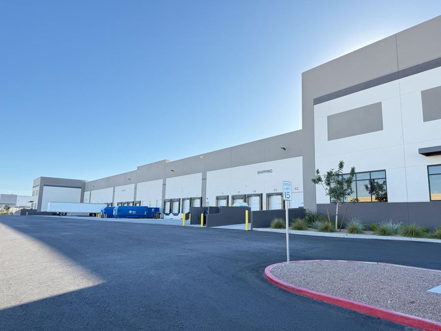 Sublease - 182K Cross-Dock Industrial Facility in the Southwest
