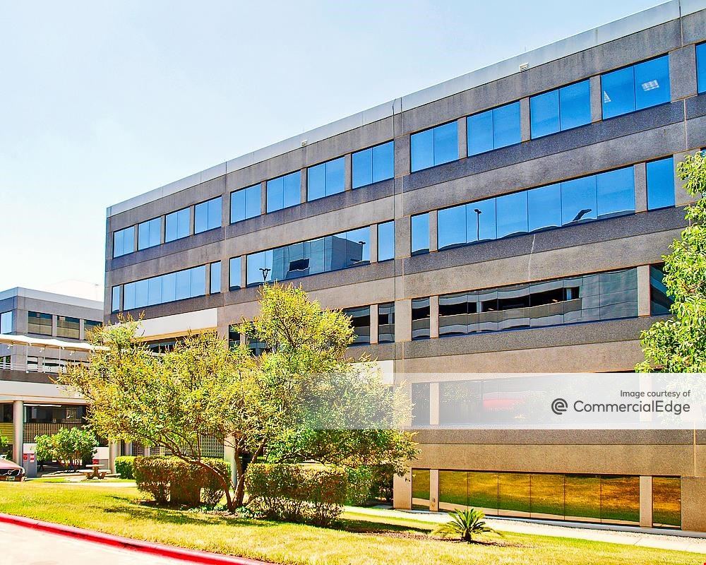 Bridgepoint Plaza