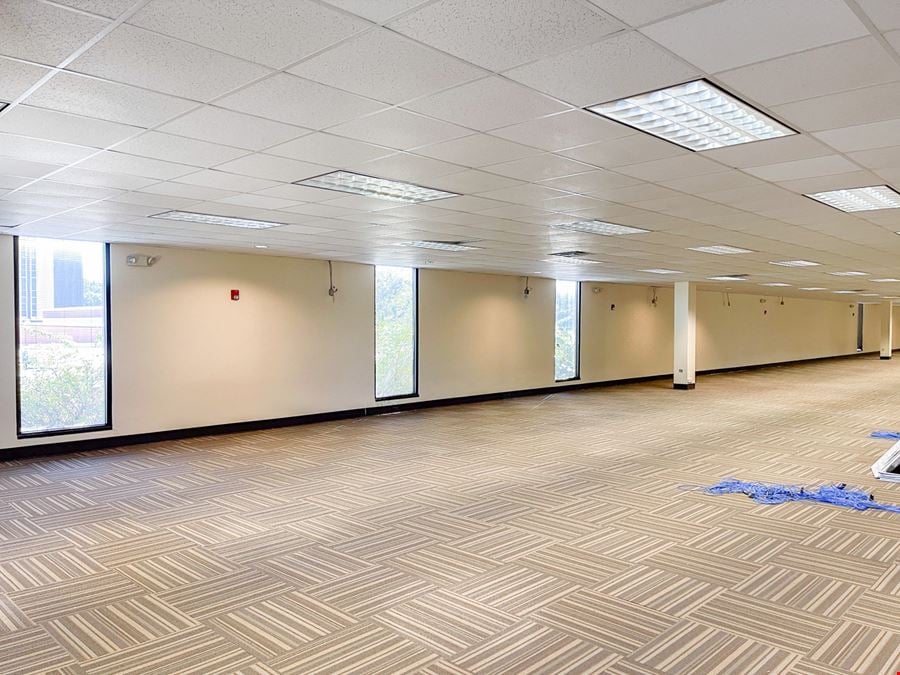 Flexible Office Spaces for Lease in Mid-City