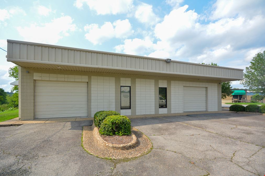 Flex/Office Warehouse Building for Sale