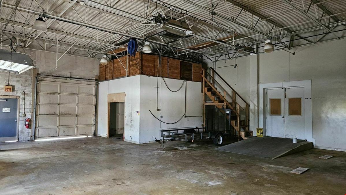 Industrial/Office for Lease in Jackson