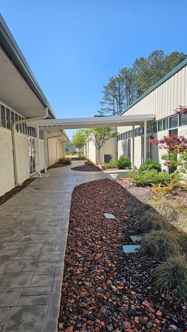 Industrial Flex Building in Oxmoor