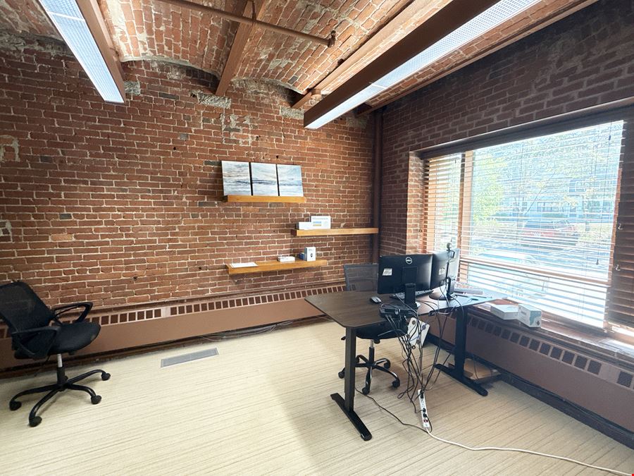 Corner Office Suite For Sale or Lease