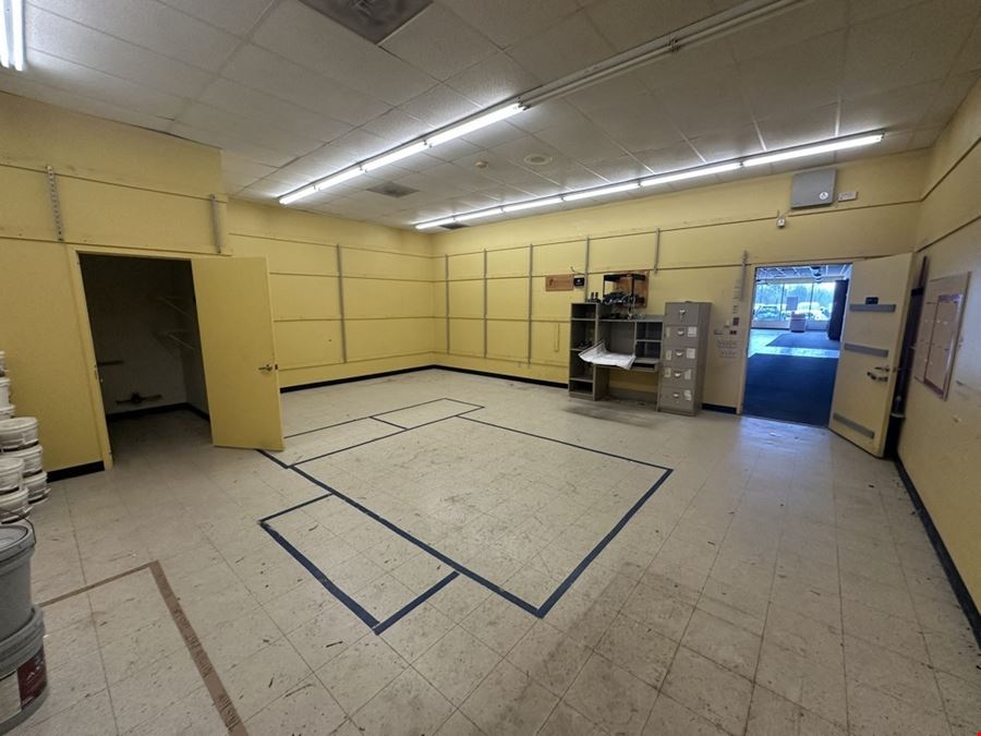 3142 West State Street - 3,080+/- SF Retail Space