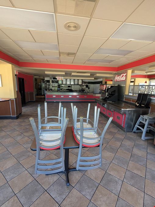 2nd Gen QSR - Emporia, KS - Available for Sale or Lease