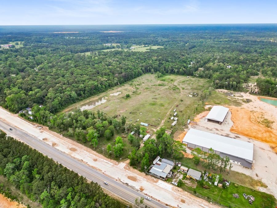 Expansive 23-Acre Tract on High-Traffic Hwy 105 – Prime Development Opportunity with Seller Financing Available
