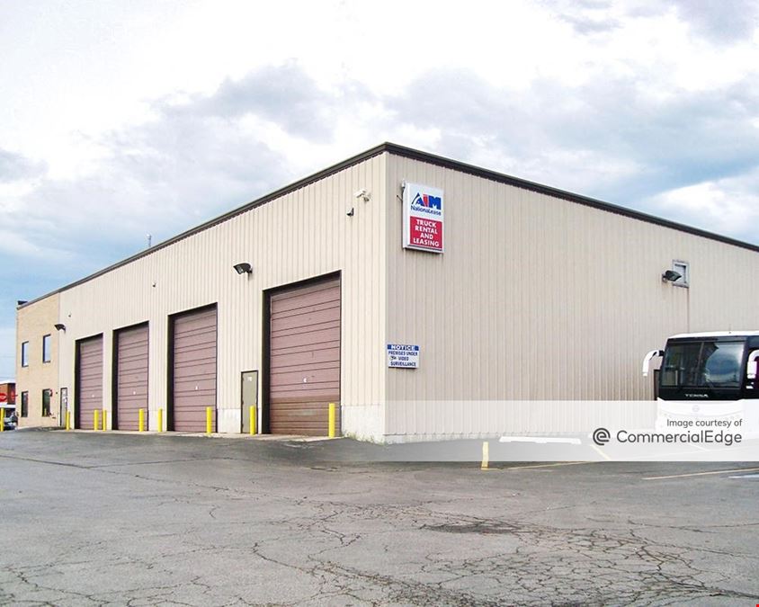 700-770 Larsen Lane & 753-767 Gasoline Alley